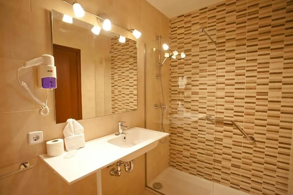 דירה קאלה מילור Apartamentos Cristina ספרד
