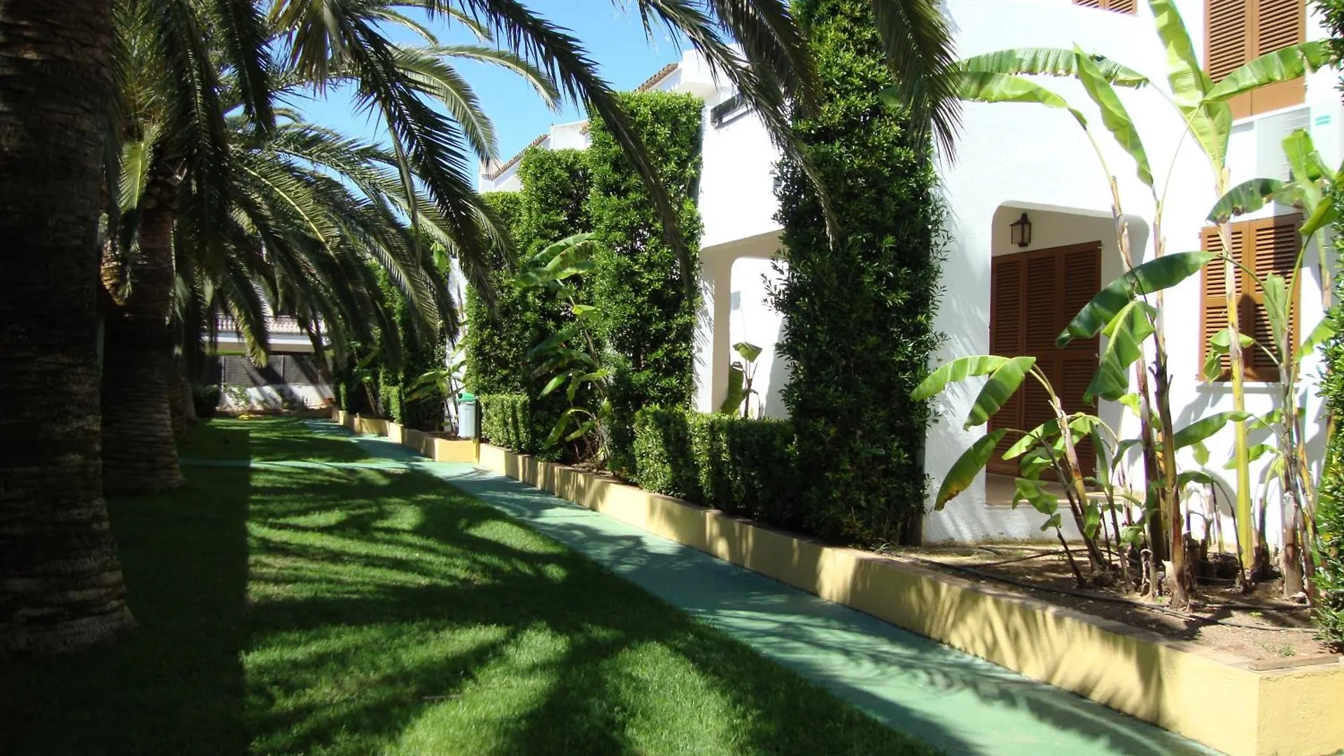 קאלה מילור Apartamentos Cristina ספרד