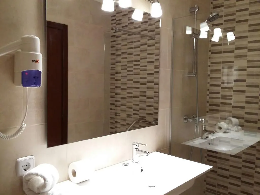 קאלה מילור Apartamentos Cristina ספרד