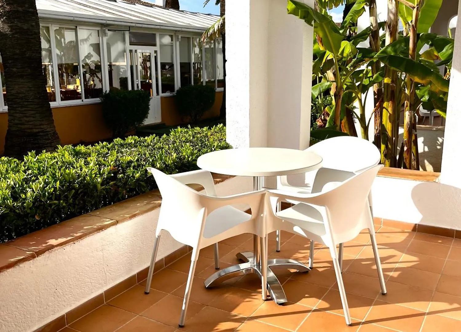 Apartamentos Cristina Кала Миллор 0*,