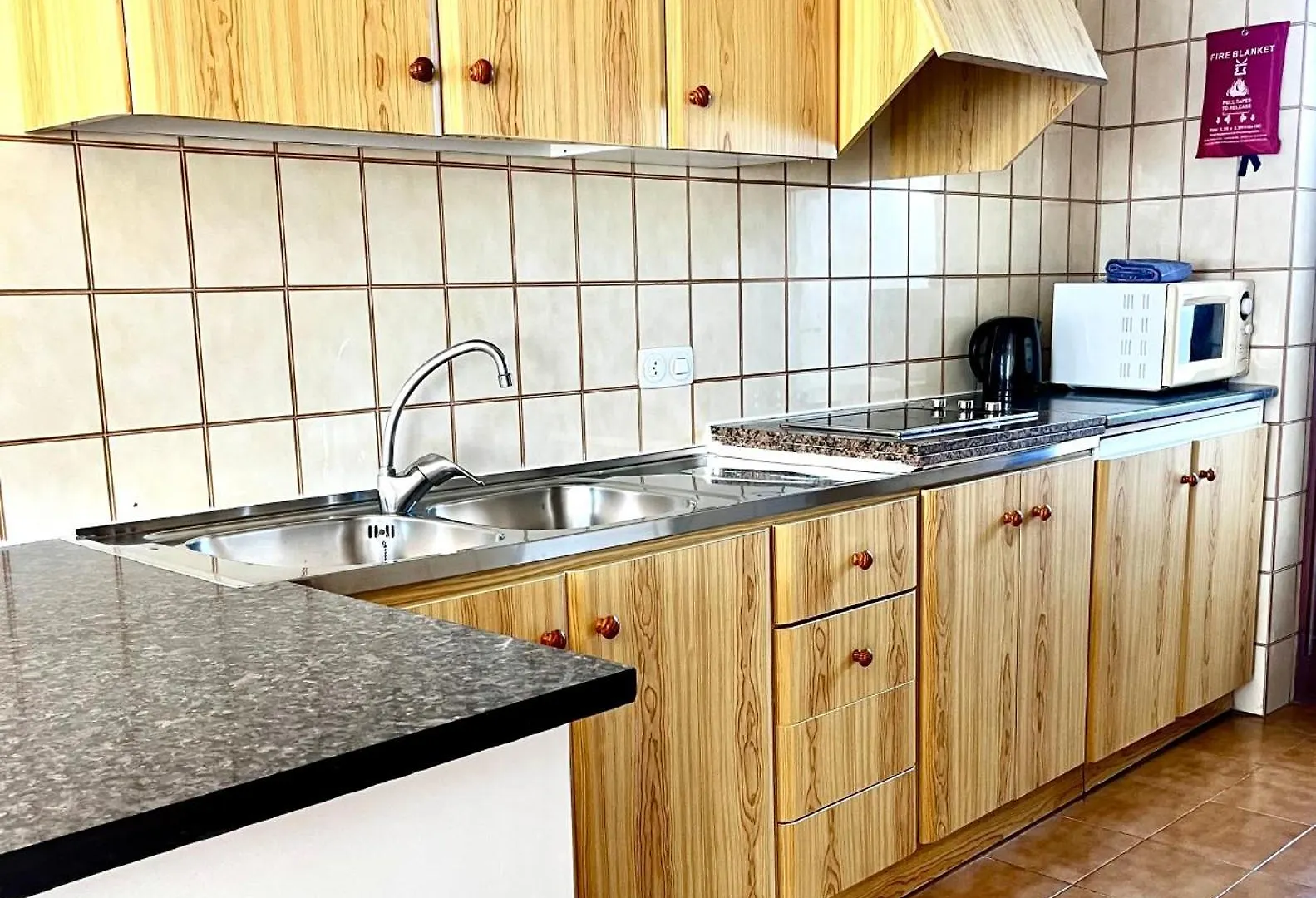 Apartamentos Cristina Кала Миллор Апартаменты